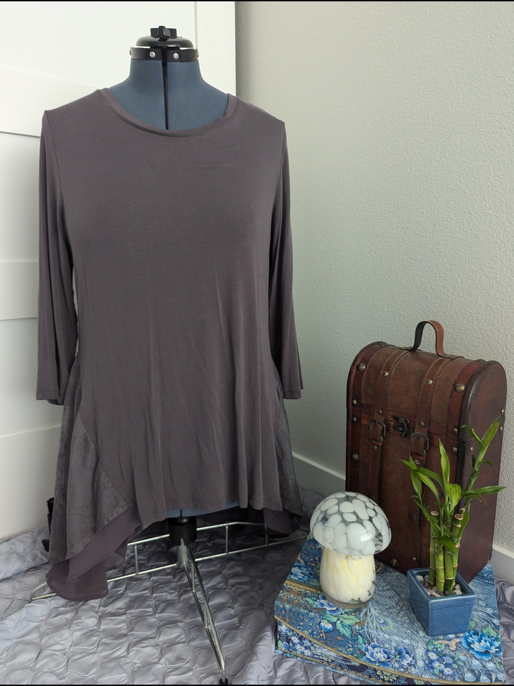 LOGO Gray Lace Bottom Tiered Tunic Shirt Dress - L
